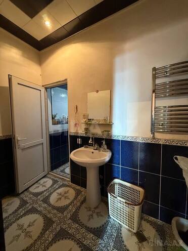 7 otaqlı həyət evi/bağ evi - Xətai r. - 200 m² (22)