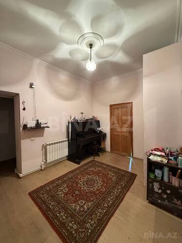 7 otaqlı həyət evi/bağ evi - Xətai r. - 200 m² (19)