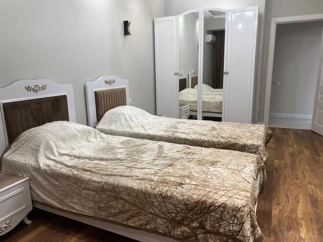 3 otaqlı yeni tikili - Şah İsmayıl Xətai m. - 140 m² (18)
