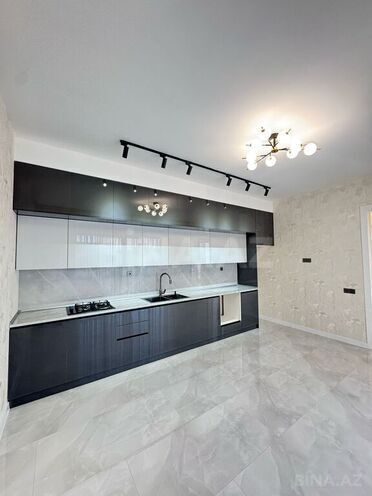 5 otaqlı həyət evi/bağ evi - Şüvəlan q. - 200 m² (22)