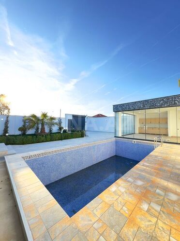 5 otaqlı həyət evi/bağ evi - Şüvəlan q. - 200 m² (13)
