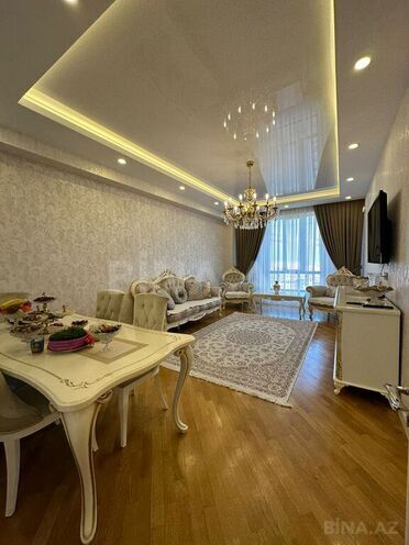 3-комн. новостройка - м. Иншаатчылар - 130 м² (1)
