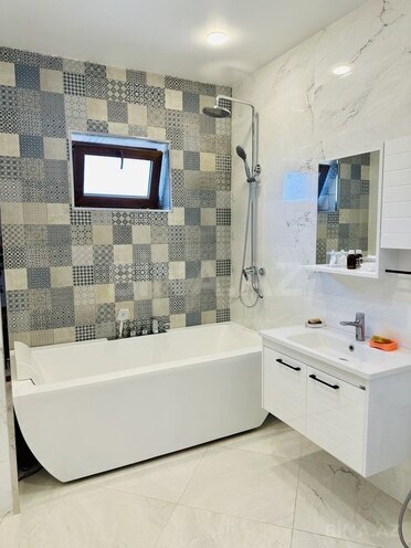 9 otaqlı həyət evi/bağ evi - Şağan q. - 430 m² (22)