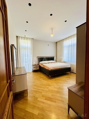 9 otaqlı həyət evi/bağ evi - Şağan q. - 430 m² (17)