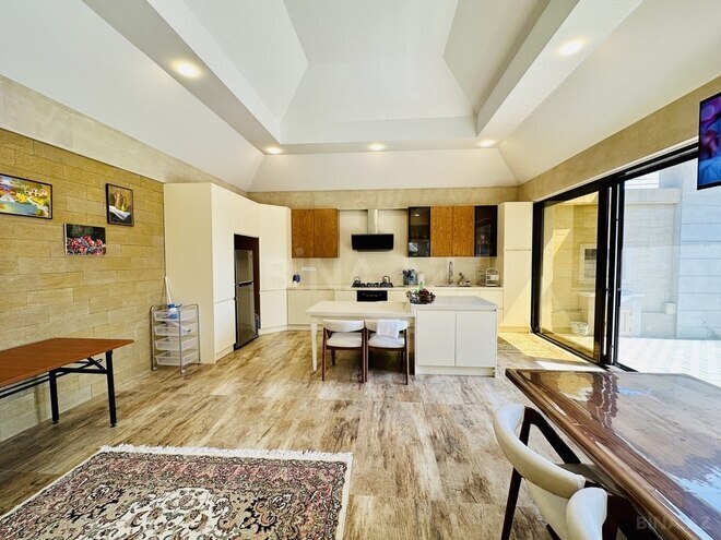 9 otaqlı həyət evi/bağ evi - Şağan q. - 430 m² (5)