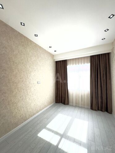 4 otaqlı həyət evi/bağ evi - Mərdəkan q. - 200 m² (17)