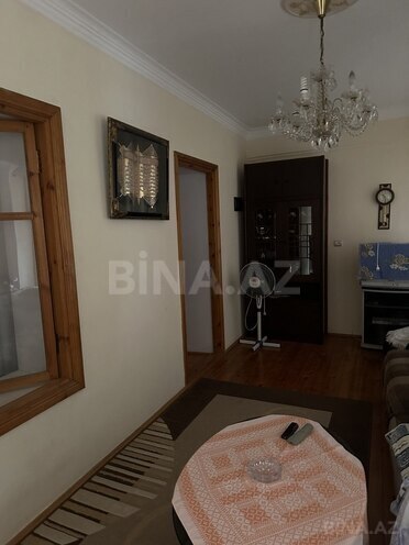 4 otaqlı həyət evi/bağ evi - Şüvəlan q. - 179 m² (22)