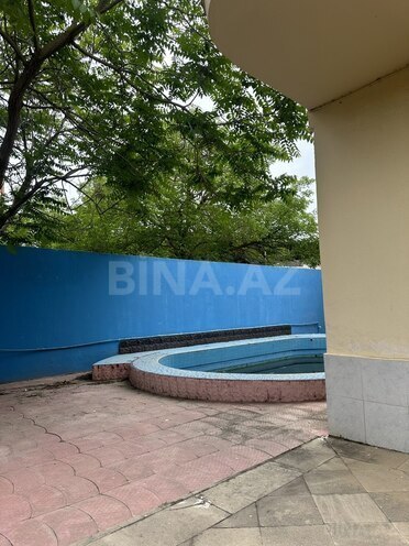 4 otaqlı həyət evi/bağ evi - Şüvəlan q. - 179 m² (21)