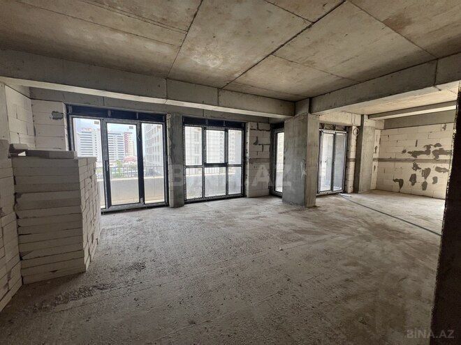 3-комн. новостройка - м. Шах Исмаил Хатаи - 127 м² (9)