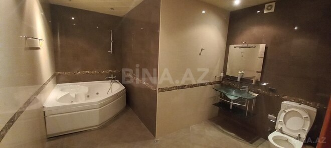 4-комн. новостройка - м. 28 мая - 230 м² (10)