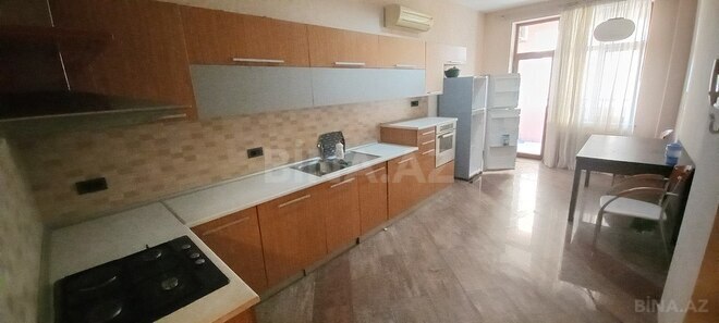 4-комн. новостройка - м. 28 мая - 230 м² (2)
