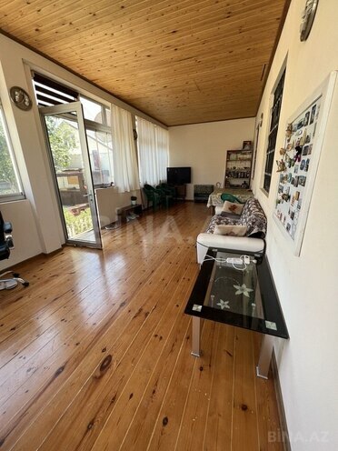 4 otaqlı həyət evi/bağ evi - Novxanı q. - 150 m² (14)