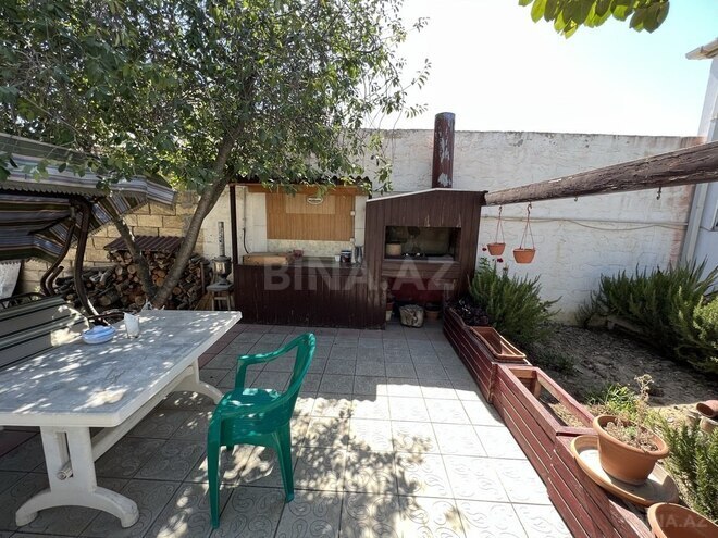 4 otaqlı həyət evi/bağ evi - Novxanı q. - 150 m² (17)