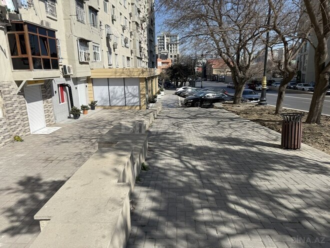 Obyekt - 8 Noyabr m. - 30 m² (17)