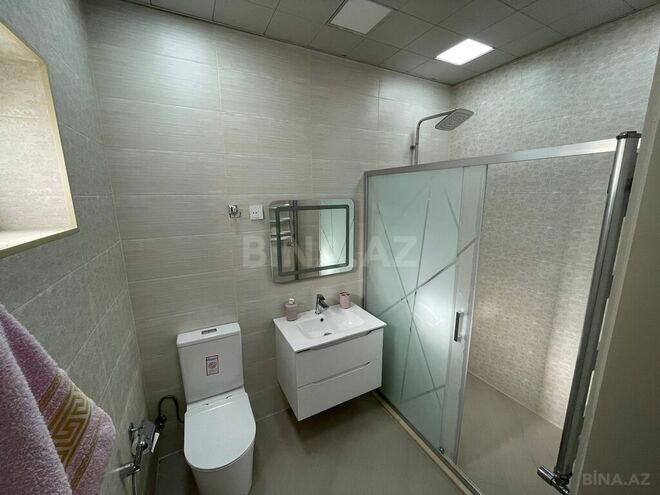 6 otaqlı həyət evi/bağ evi - Şüvəlan q. - 315 m² (30)