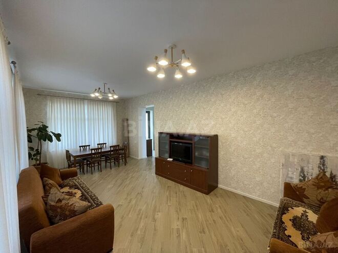 6 otaqlı həyət evi/bağ evi - Şüvəlan q. - 315 m² (29)