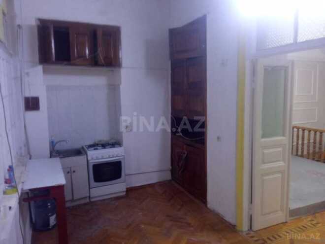 3 otaqlı köhnə tikili - 28 May m. - 90 m² (10)
