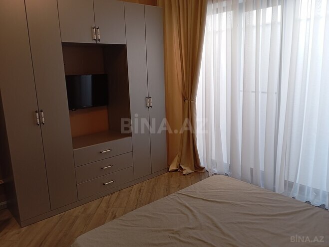 5 otaqlı həyət evi/bağ evi - Mərdəkan q. - 180 m² (18)