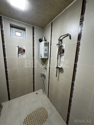 5 otaqlı həyət evi/bağ evi - Bakıxanov q. - 200 m² (18)