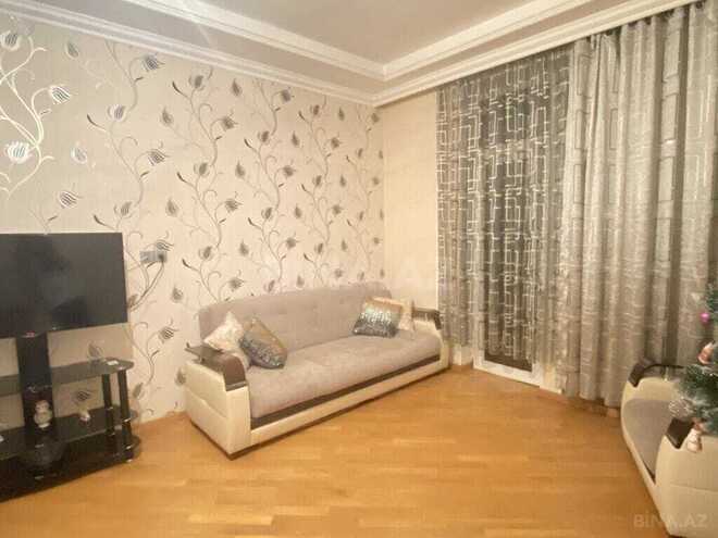 2 otaqlı yeni tikili - 7-ci mikrorayon q. - 70 m² (2)