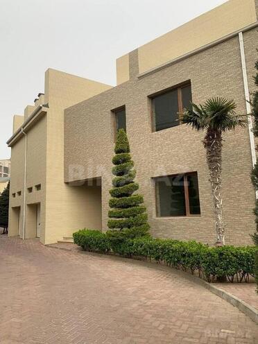 10 otaqlı həyət evi/bağ evi - Şıxov q. - 500 m² (2)