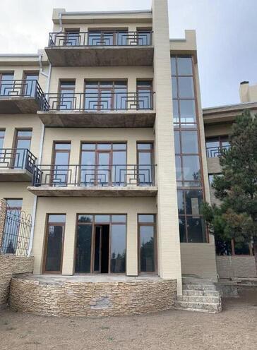 10 otaqlı həyət evi/bağ evi - Şıxov q. - 500 m² (1)