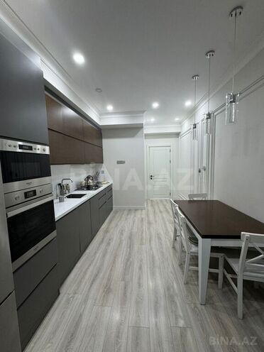 3 otaqlı yeni tikili - Dərnəgül m. - 130 m² (15)