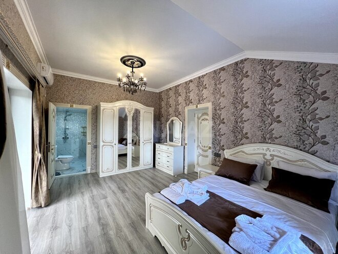 9 otaqlı həyət evi/bağ evi - Qəbələ - 350 m² (19)