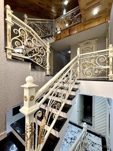 9 otaqlı həyət evi/bağ evi - Qəbələ - 350 m² (15)