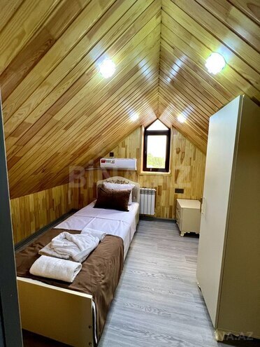 9 otaqlı həyət evi/bağ evi - Qəbələ - 350 m² (29)