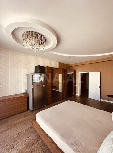 5-комн. новостройка - м. 28 мая - 210 м² (9)