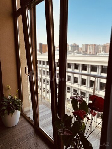 5-комн. новостройка - м. 28 мая - 210 м² (10)