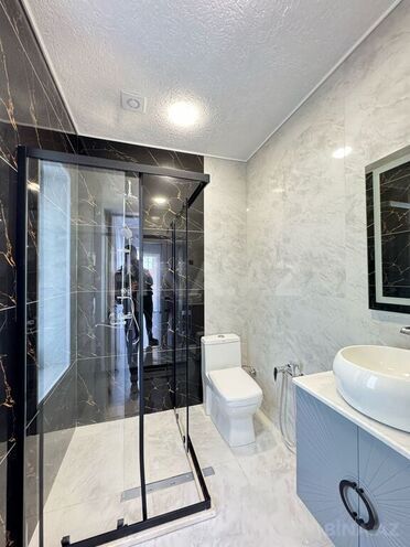 4 otaqlı həyət evi/bağ evi - Şüvəlan q. - 170 m² (17)