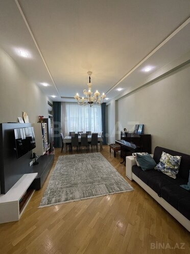 2 otaqlı yeni tikili - 8-ci mikrorayon q. - 95 m² (1)