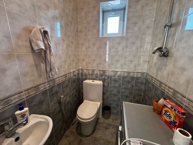 5 otaqlı həyət evi/bağ evi - Şüvəlan q. - 300 m² (22)