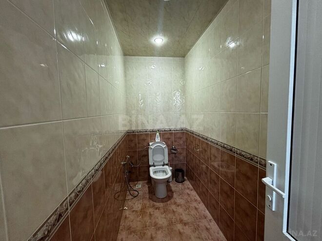 5 otaqlı həyət evi/bağ evi - Şüvəlan q. - 300 m² (16)