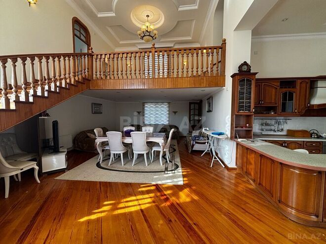 5 otaqlı həyət evi/bağ evi - Şüvəlan q. - 300 m² (10)