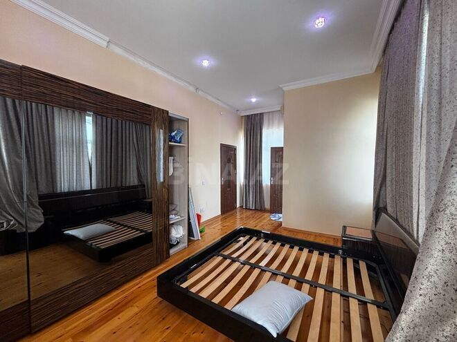 5 otaqlı həyət evi/bağ evi - Şüvəlan q. - 300 m² (28)