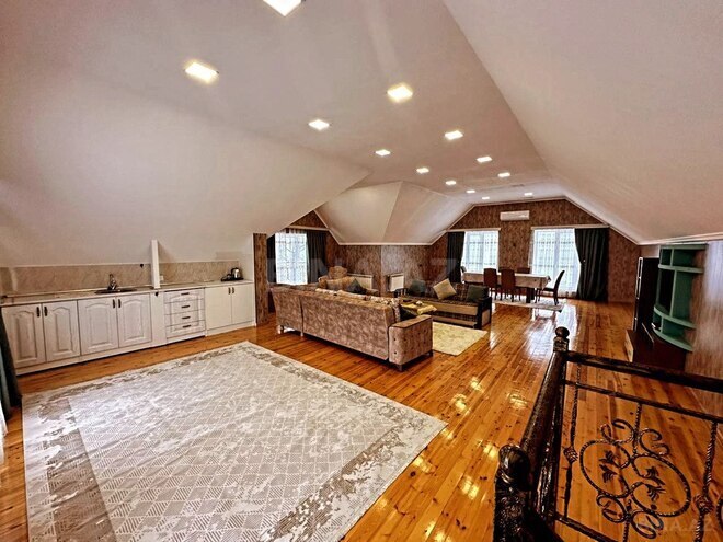 4 otaqlı həyət evi/bağ evi - Qəbələ - 270 m² (17)