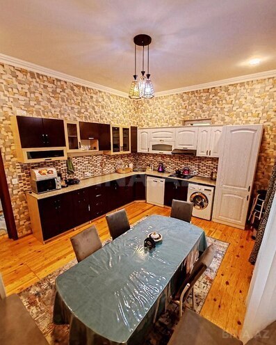 4 otaqlı həyət evi/bağ evi - Qəbələ - 270 m² (13)