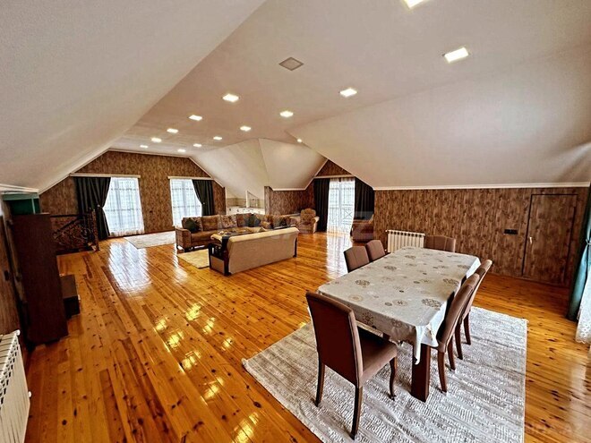 4 otaqlı həyət evi/bağ evi - Qəbələ - 270 m² (18)