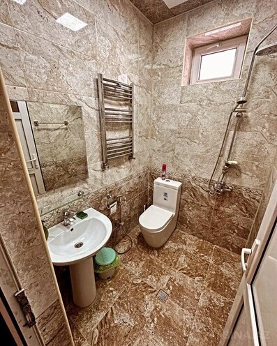 4 otaqlı həyət evi/bağ evi - Qəbələ - 270 m² (12)