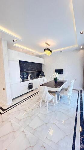 4 otaqlı həyət evi/bağ evi - Mərdəkan q. - 110 m² (15)