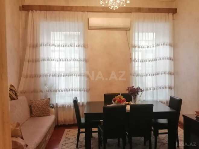 4 otaqlı köhnə tikili - İçəri Şəhər m. - 140 m² (1)