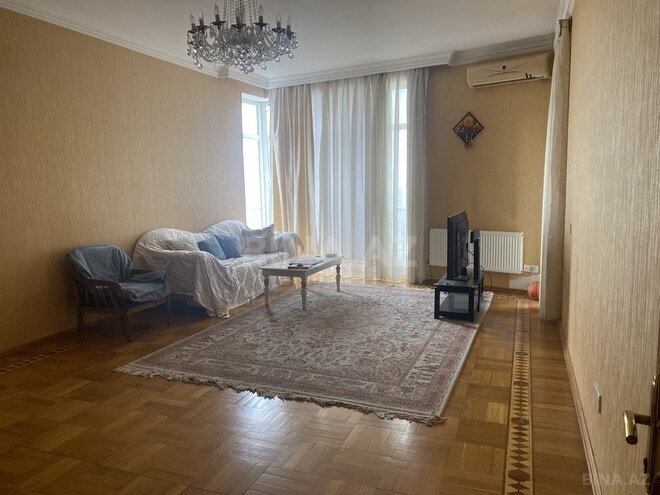 3 otaqlı yeni tikili - Əhmədli q. - 124 m² (1)