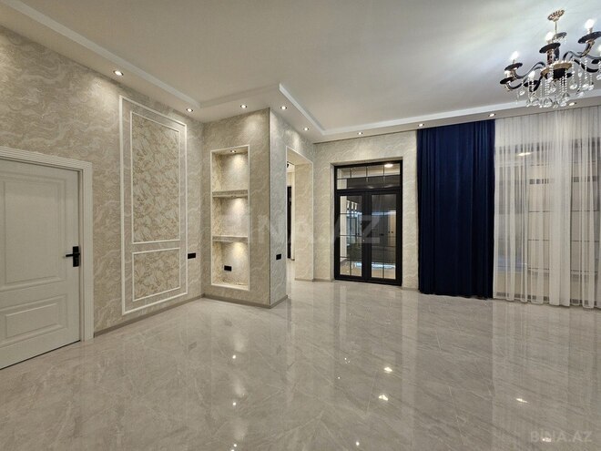 4 otaqlı həyət evi/bağ evi - Şüvəlan q. - 180 m² (21)