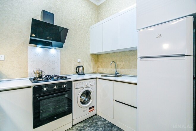 2-комн. новостройка - м. 28 мая - 80 м² (16)