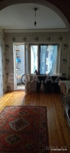 2 otaqlı köhnə tikili - Qaraçuxur q. - 60 m² (1)