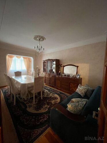 4 otaqlı köhnə tikili - İnşaatçılar m. - 100 m² (6)