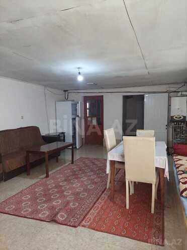 2 otaqlı həyət evi/bağ evi - Xocəsən m. - 90 m² (1)